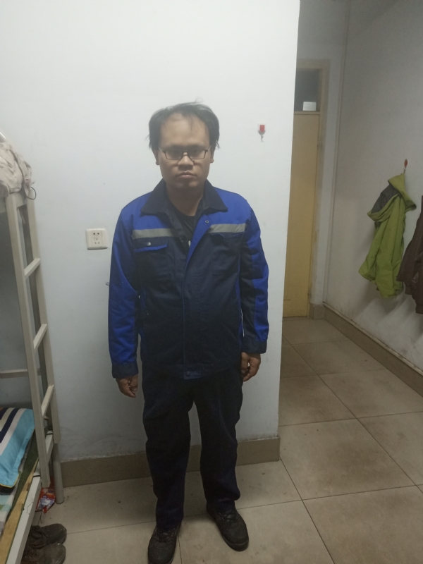 黄俊的第一张照片--扬州相亲服务中心