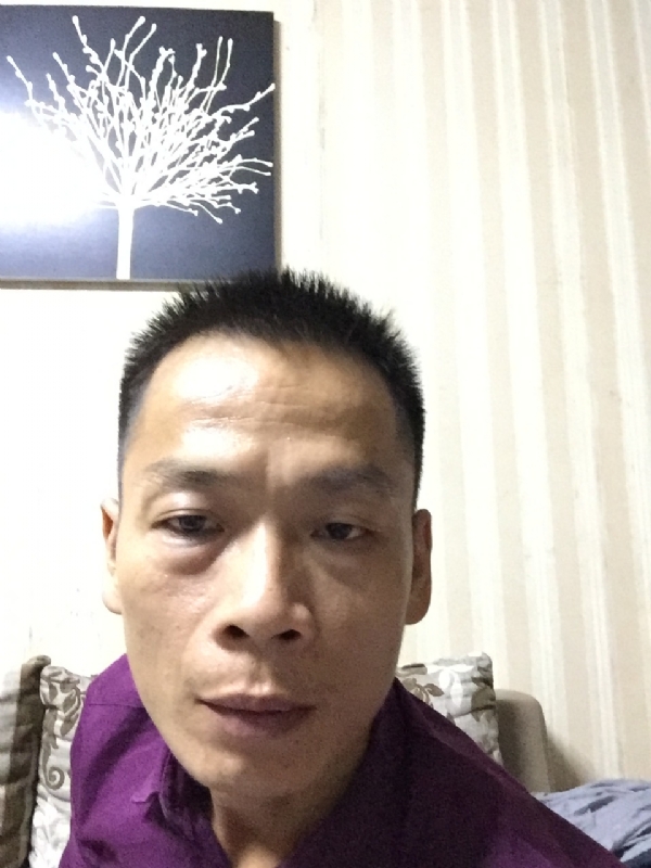 alongzhe的第一张照片--扬州相亲服务中心