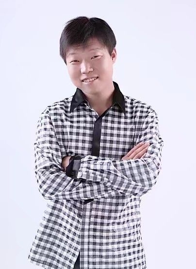 碧海升明月的第一张照片--扬州相亲服务中心