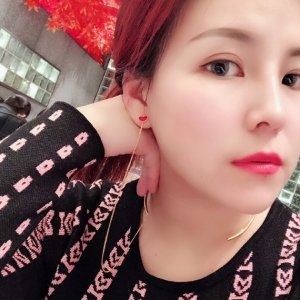 薇薇的第一张照片--扬州相亲服务中心