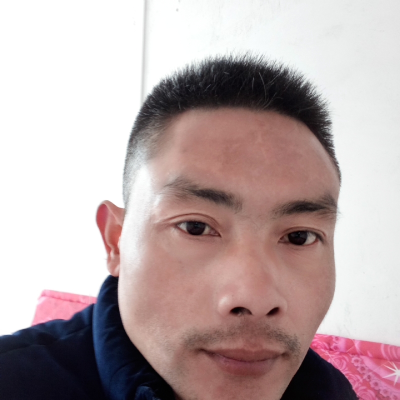 栋栋的第一张照片--扬州相亲服务中心