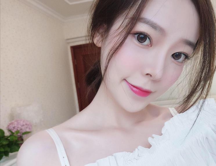 美伊i的第一张照片--扬州相亲服务中心