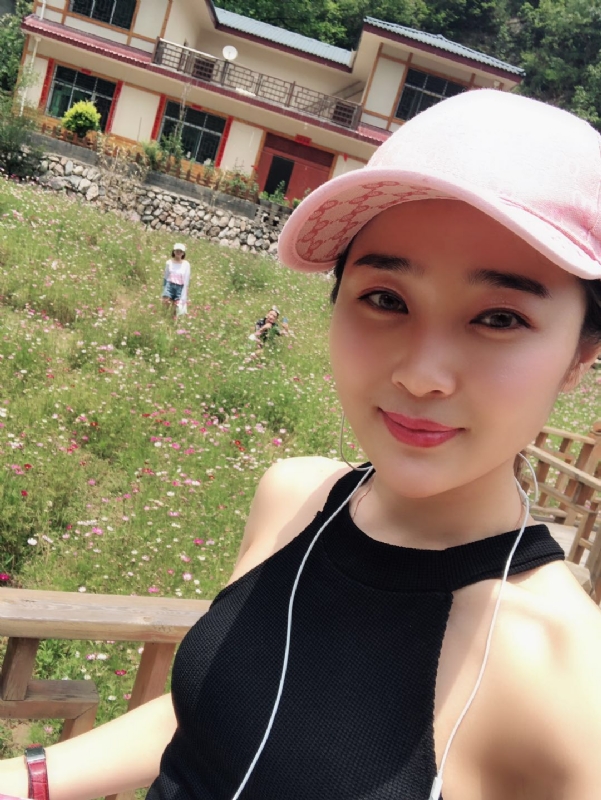 诗琪的第二张照片--扬州相亲服务中心