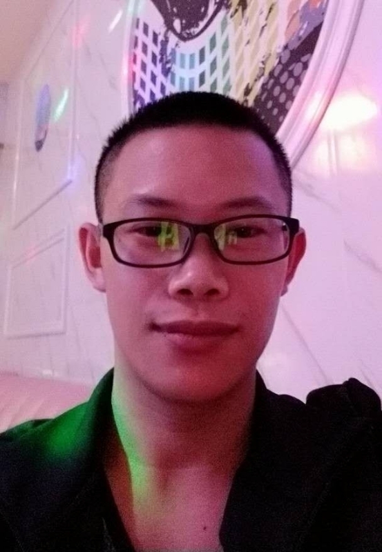 小海哥哥的第一张照片--扬州相亲服务中心