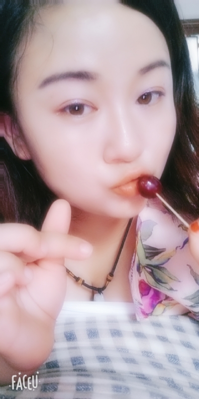 霸气璐妞的第一张照片--扬州相亲服务中心