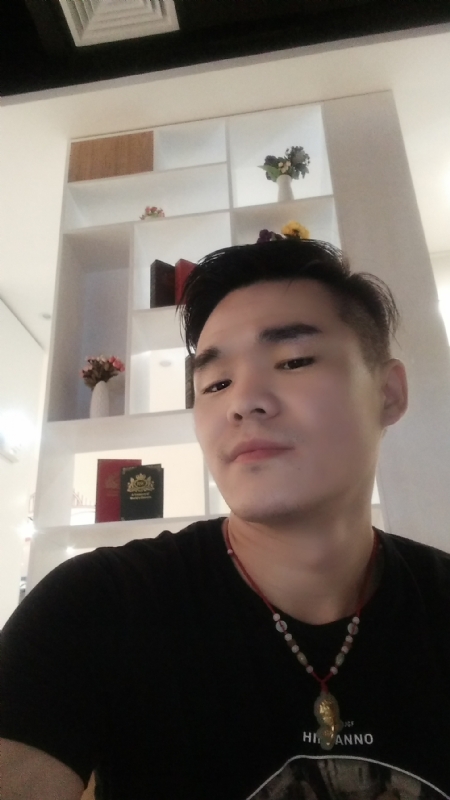 涵博随缘的第一张照片--扬州相亲服务中心