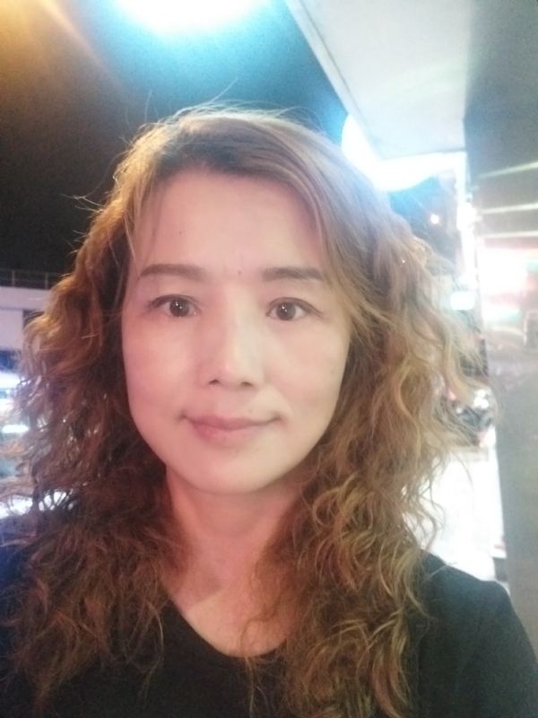 雪儿的第一张照片--扬州相亲服务中心