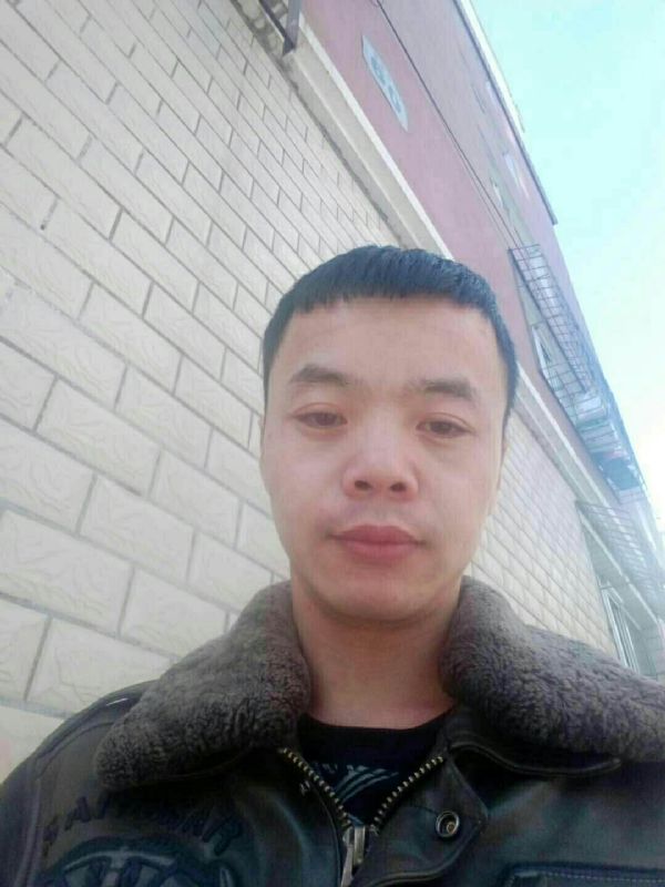 八零逅村民的第二张照片--扬州相亲服务中心