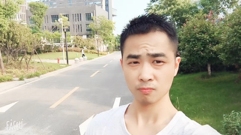 随缘20的第一张照片--扬州相亲服务中心