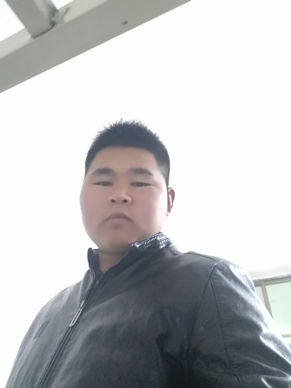 小哥的第一张照片--扬州相亲服务中心