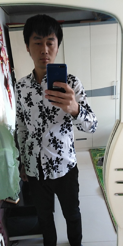 兰若寺里的书生的第一张照片--扬州相亲服务中心