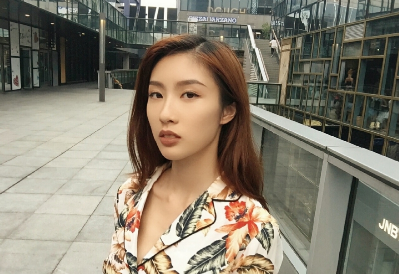 蘇悅的第四张照片--扬州相亲服务中心