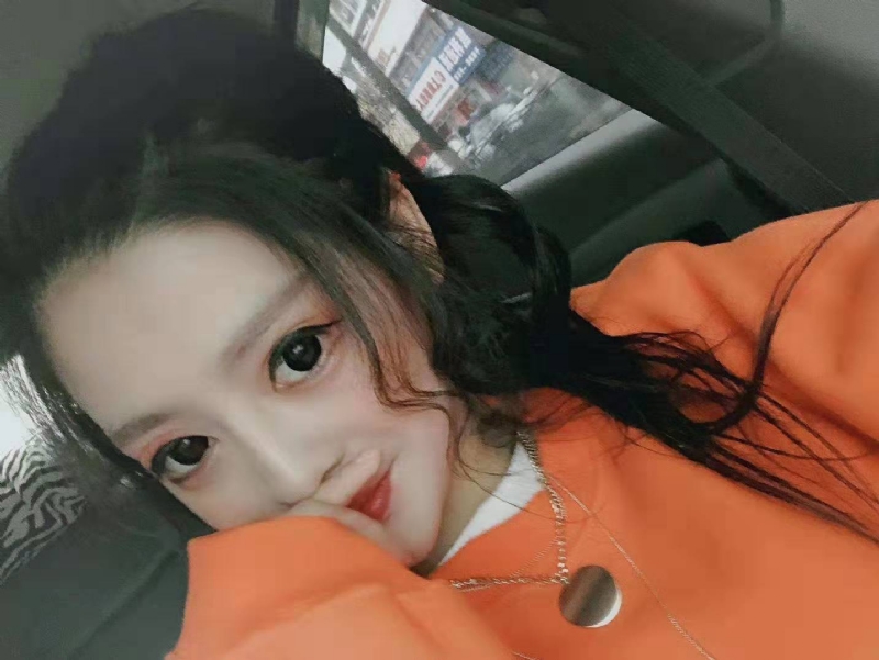李梦瑶的第三张照片--扬州相亲服务中心