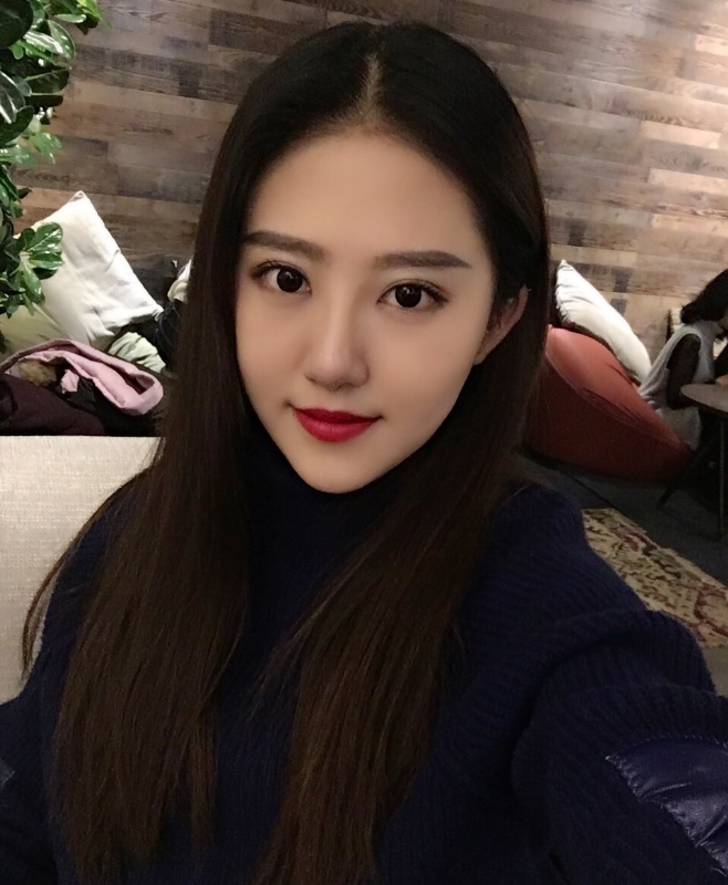 yi一的第一张照片--扬州相亲服务中心