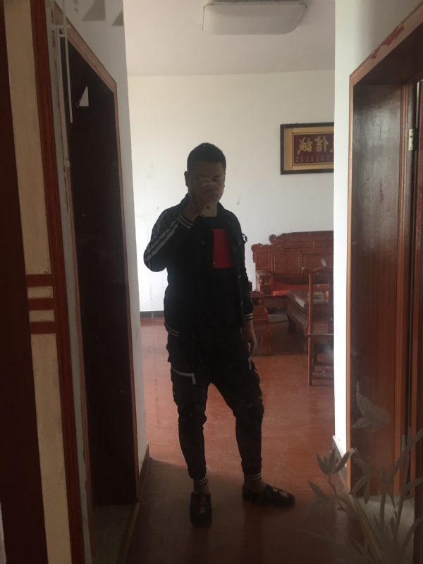 MC无所畏惧的第一张照片--扬州相亲服务中心