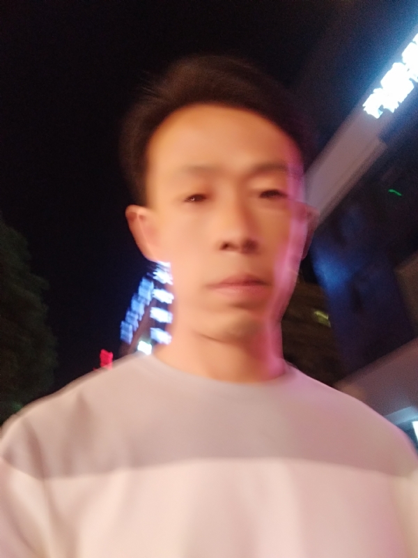 找个人来爱的第一张照片--扬州相亲服务中心