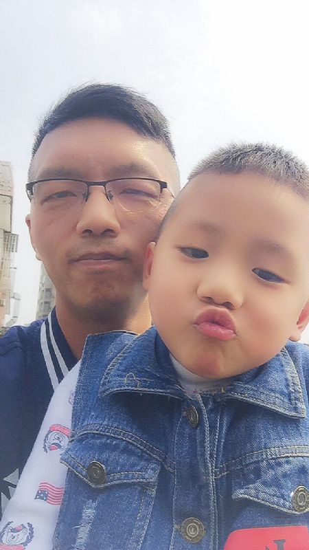 林松的第一张照片--扬州相亲服务中心