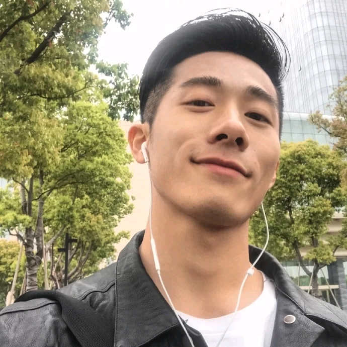 心若磐石的第三张照片--扬州相亲服务中心