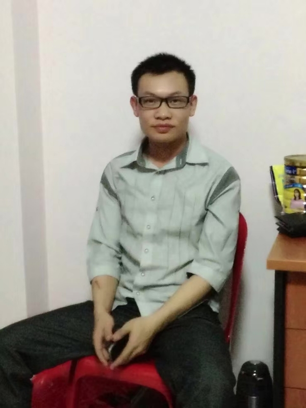 坚强不屈的第一张照片--扬州相亲服务中心
