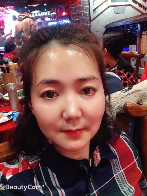 艳儿的第一张照片--扬州相亲服务中心