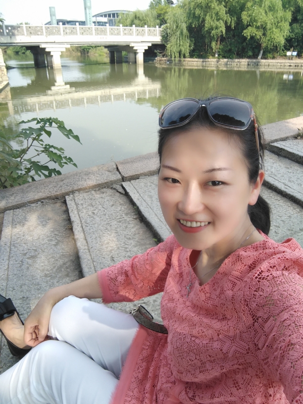 渴慕的第一张照片--扬州相亲服务中心