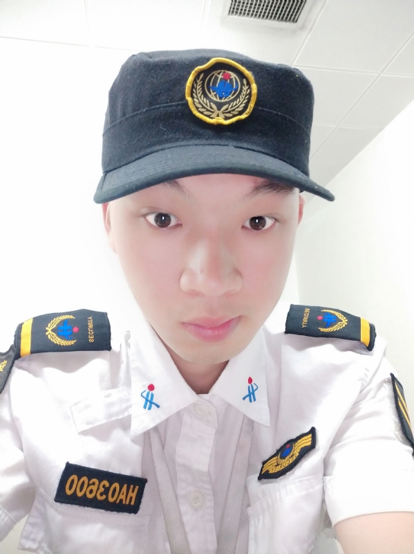 龙龙的第一张照片--扬州相亲服务中心