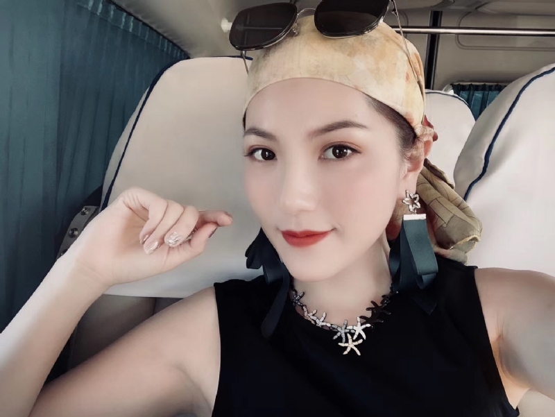 Yulili的第一张照片--扬州相亲服务中心