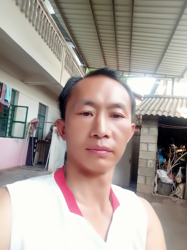 白鸽的第一张照片--扬州相亲服务中心