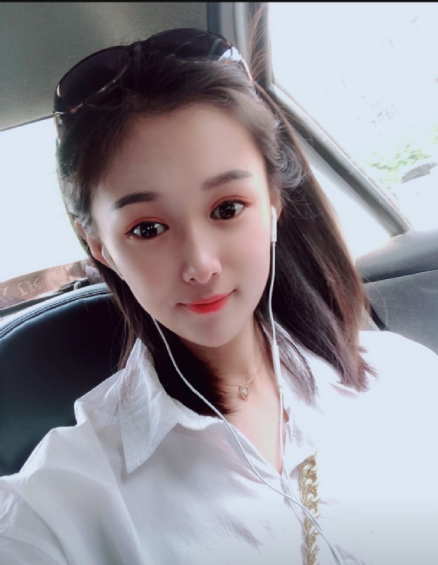 馨月的第一张照片--扬州相亲服务中心