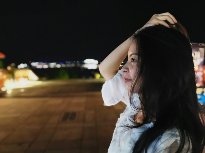 yiyi的第一张照片--扬州相亲服务中心
