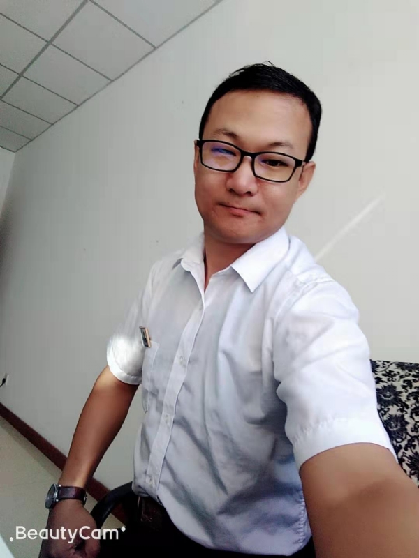 小飞的第一张照片--扬州相亲服务中心
