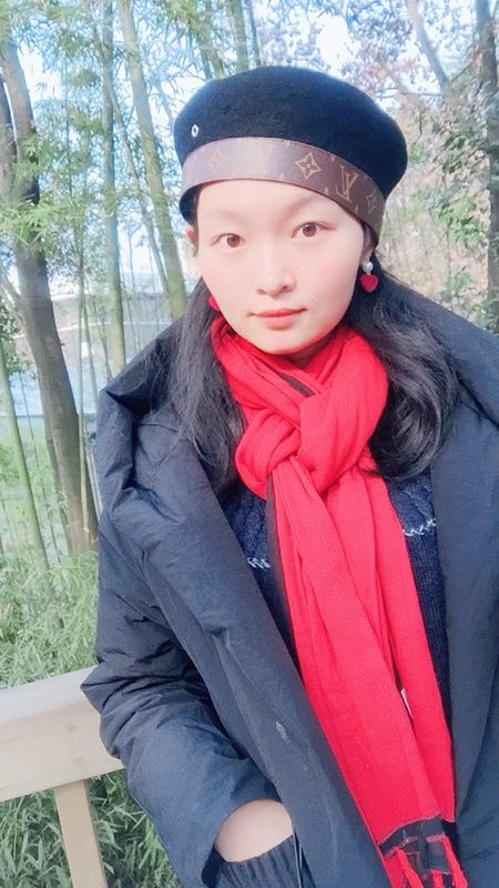 风中百合的第一张照片--扬州相亲服务中心