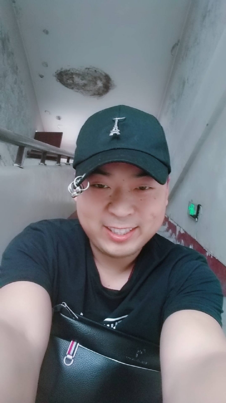 前世今生的爱的第一张照片--扬州相亲服务中心
