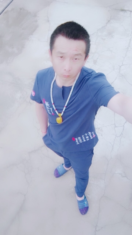 一叶之秋的第一张照片--扬州相亲服务中心