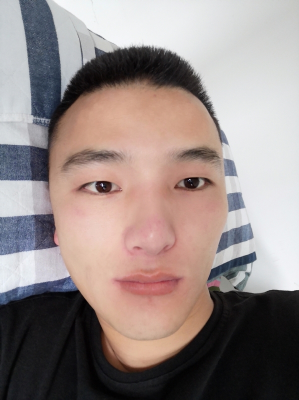 诚信交友的第一张照片--扬州相亲服务中心
