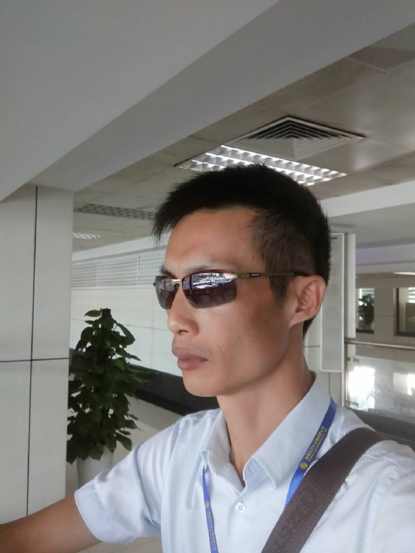 缘起缘灭的第一张照片--扬州相亲服务中心