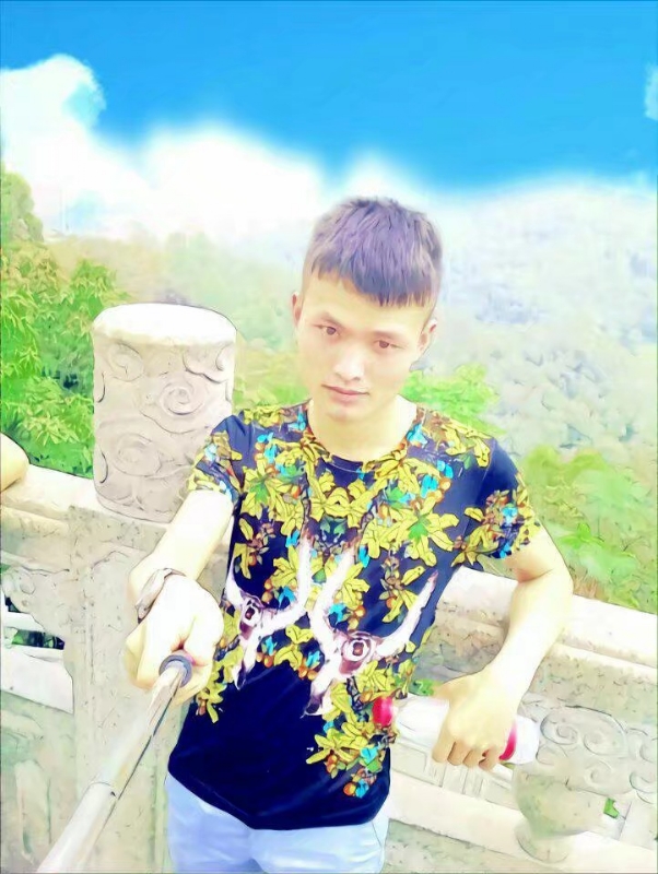 孤独王者元首的第一张照片--扬州相亲服务中心