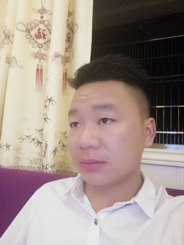 王梓林的第一张照片--扬州相亲服务中心