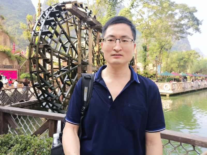 一笑而过的第一张照片--扬州相亲服务中心