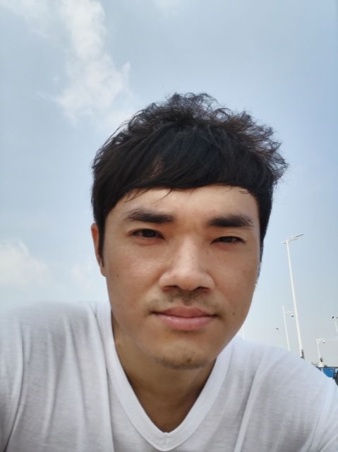 老实人的第一张照片--扬州相亲服务中心