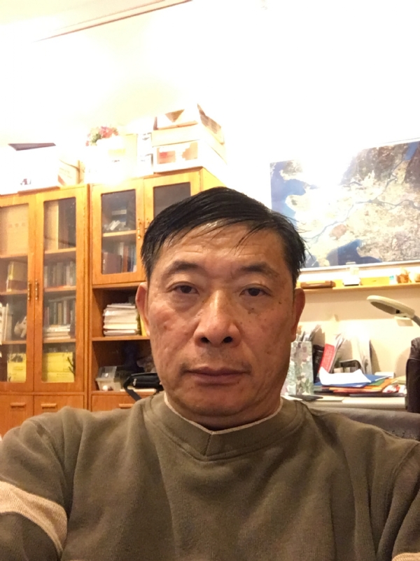 勤劳大力牛的第一张照片--扬州相亲服务中心