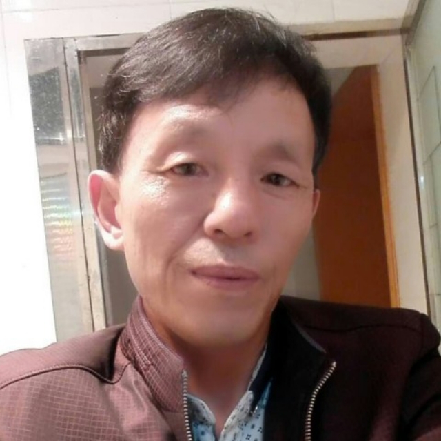 舒心的雨的第一张照片--扬州相亲服务中心