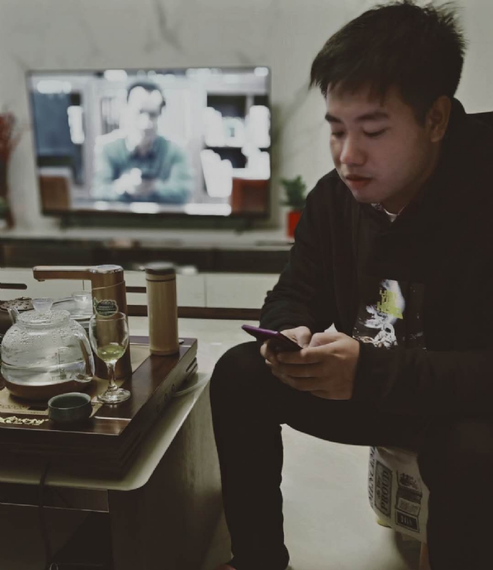 嗯今年能脱单吗的第一张照片--扬州相亲服务中心