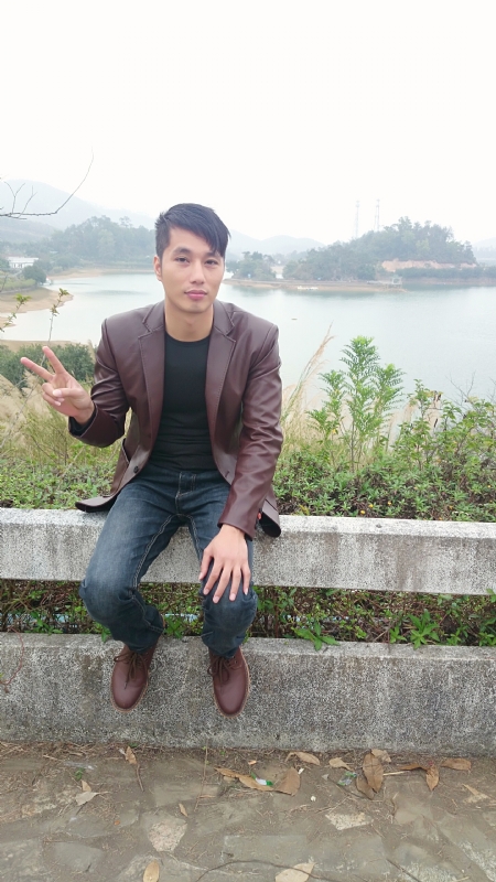 达尔的第一张照片--扬州相亲服务中心