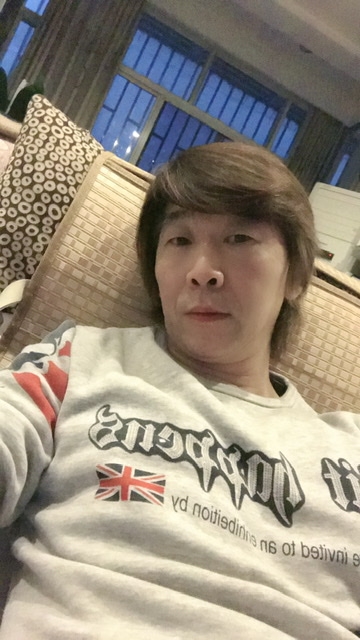 君子圣兰的第一张照片--扬州相亲服务中心