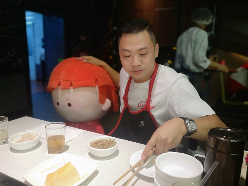 逆行的第一张照片--扬州相亲服务中心