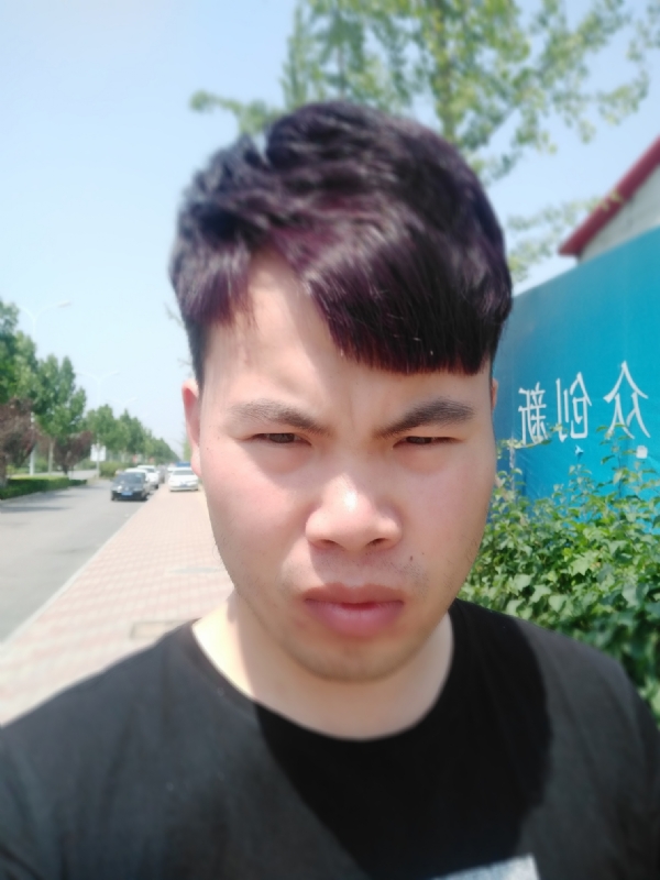 迷迭无情的第一张照片--扬州相亲服务中心