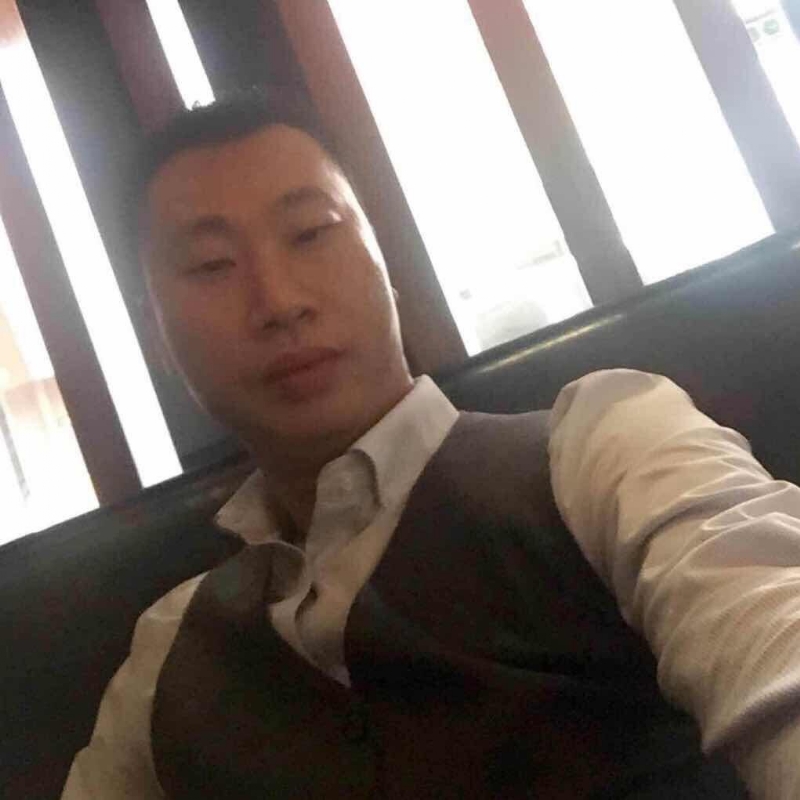 陈威的第一张照片--扬州相亲服务中心