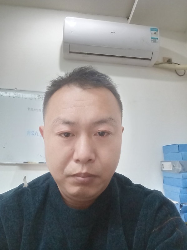 寻找另一半的第一张照片--扬州相亲服务中心