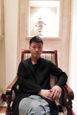 制片人杨亚林的第一张照片--扬州相亲服务中心